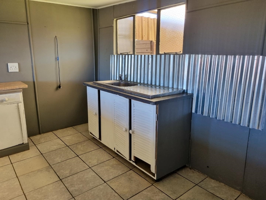 1 Bedroom Property for Sale in Paul Roux Free State